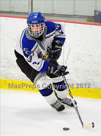 Thumbnail 3 in Staples/Weston/Shelton @ East Catholic photogallery.