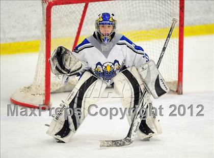 Thumbnail 3 in Staples/Weston/Shelton @ East Catholic photogallery.