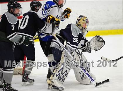 Thumbnail 2 in Staples/Weston/Shelton @ East Catholic photogallery.
