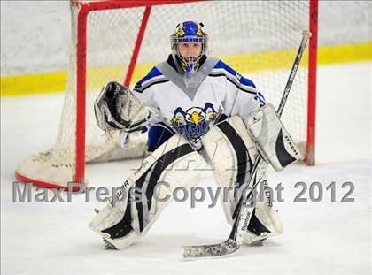 Thumbnail 1 in Staples/Weston/Shelton @ East Catholic photogallery.