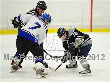 Thumbnail 1 in Staples/Weston/Shelton @ East Catholic photogallery.