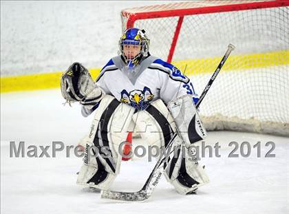 Thumbnail 2 in Staples/Weston/Shelton @ East Catholic photogallery.
