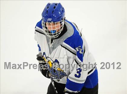 Thumbnail 2 in Staples/Weston/Shelton @ East Catholic photogallery.
