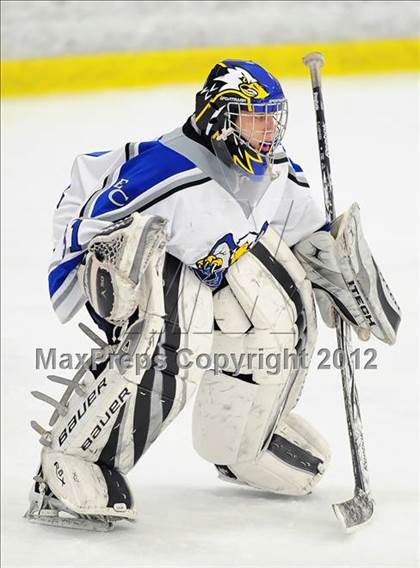 Thumbnail 3 in Staples/Weston/Shelton @ East Catholic photogallery.