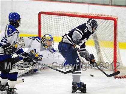 Thumbnail 1 in Staples/Weston/Shelton @ East Catholic photogallery.