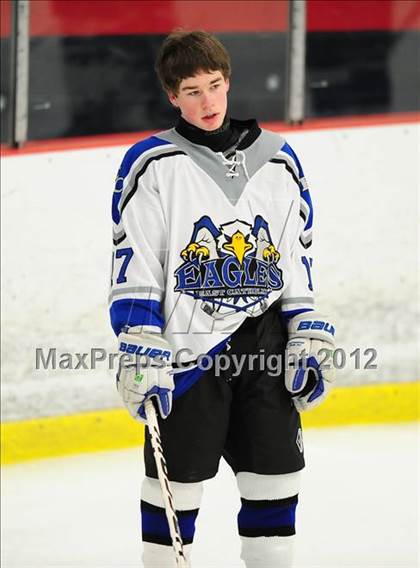 Thumbnail 2 in Staples/Weston/Shelton @ East Catholic photogallery.