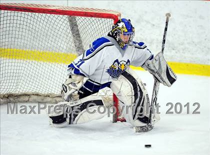 Thumbnail 1 in Staples/Weston/Shelton @ East Catholic photogallery.