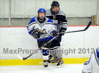 Thumbnail 3 in Staples/Weston/Shelton @ East Catholic photogallery.