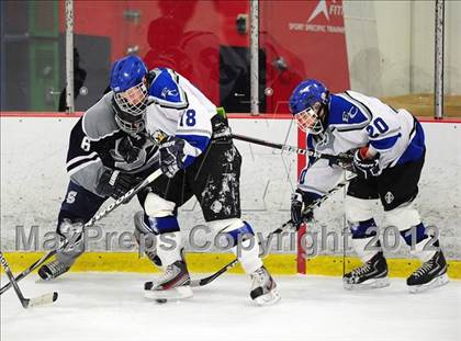 Thumbnail 2 in Staples/Weston/Shelton @ East Catholic photogallery.