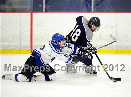 Thumbnail 2 in Staples/Weston/Shelton @ East Catholic photogallery.