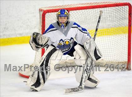 Thumbnail 3 in Staples/Weston/Shelton @ East Catholic photogallery.