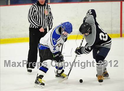 Thumbnail 3 in Staples/Weston/Shelton @ East Catholic photogallery.