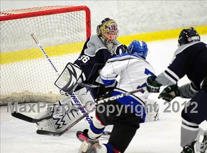 Thumbnail 3 in Staples/Weston/Shelton @ East Catholic photogallery.