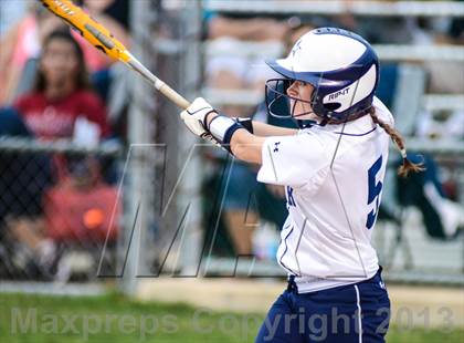 Thumbnail 1 in Mineola vs Lone Star (UIL 3A Regional Semifinal) photogallery.