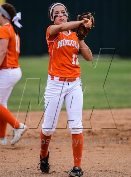 Thumbnail 3 in Mineola vs Lone Star (UIL 3A Regional Semifinal) photogallery.