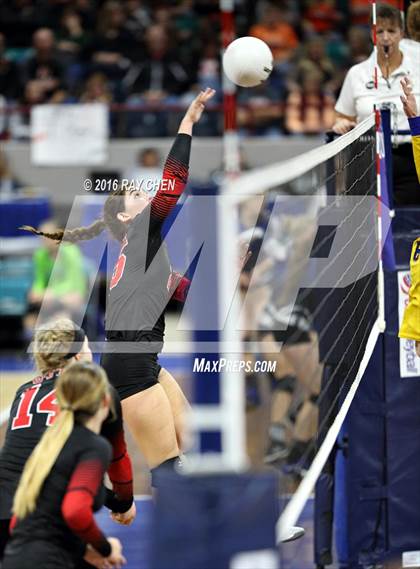 Thumbnail 3 in Weldon Valley vs. Otis (CHSAA 4A State Tournament) photogallery.