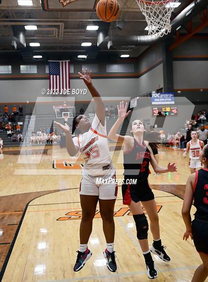 Thumbnail 2 in Albertville @ Grissom photogallery.