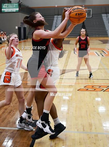 Thumbnail 1 in Albertville @ Grissom photogallery.