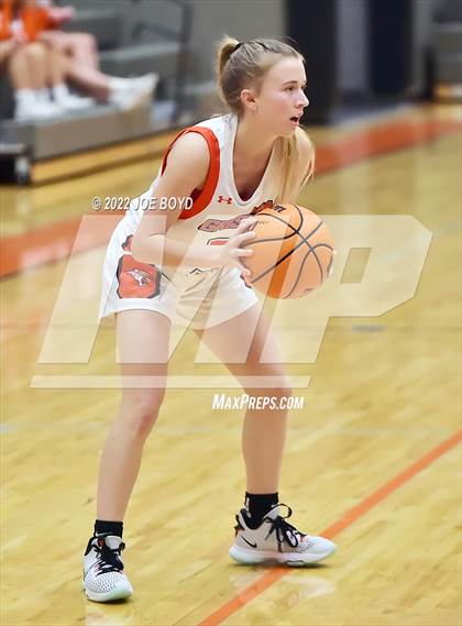 Thumbnail 1 in Albertville @ Grissom photogallery.