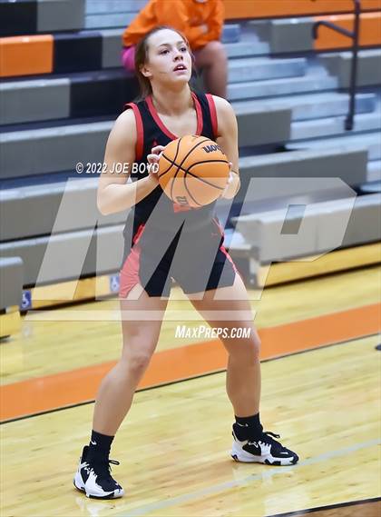 Thumbnail 1 in Albertville @ Grissom photogallery.