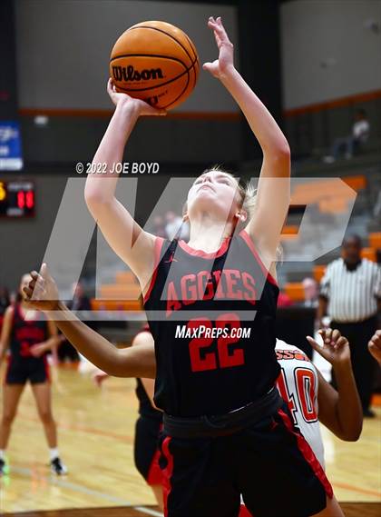 Thumbnail 1 in Albertville @ Grissom photogallery.