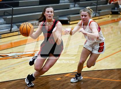 Thumbnail 2 in Albertville @ Grissom photogallery.
