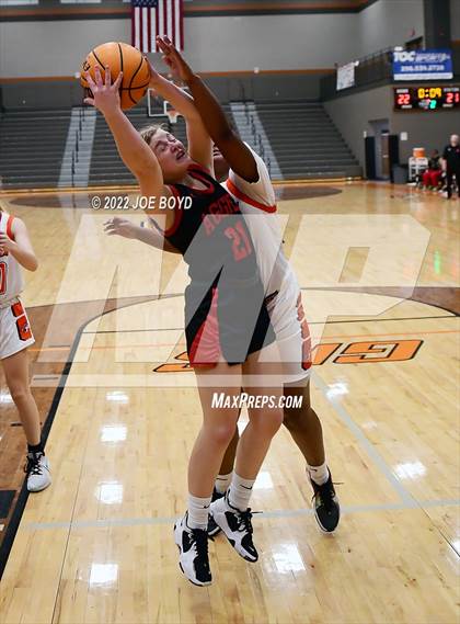 Thumbnail 1 in Albertville @ Grissom photogallery.