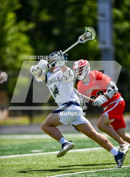 Thumbnail 3 in Greenville vs. Lucy Beckham photogallery.