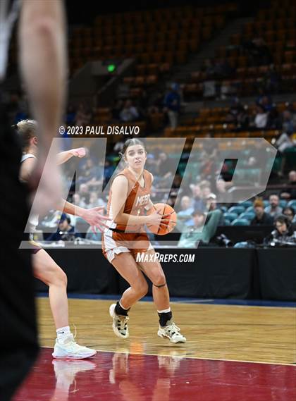 Thumbnail 2 in Windsor vs. Mead (CHSAA 5A Great 8 ) photogallery.