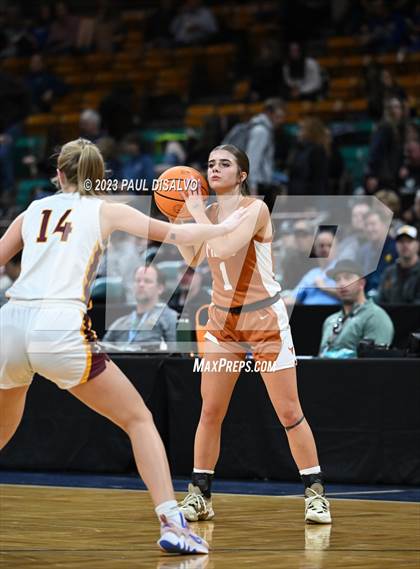 Thumbnail 2 in Windsor vs. Mead (CHSAA 5A Great 8 ) photogallery.