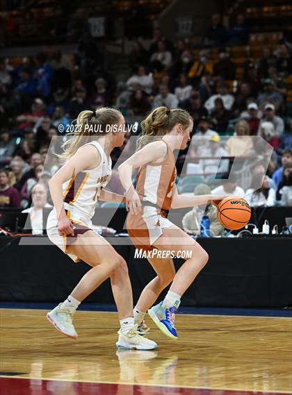 Thumbnail 3 in Windsor vs. Mead (CHSAA 5A Great 8 ) photogallery.