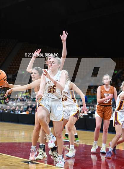 Thumbnail 2 in Windsor vs. Mead (CHSAA 5A Great 8 ) photogallery.