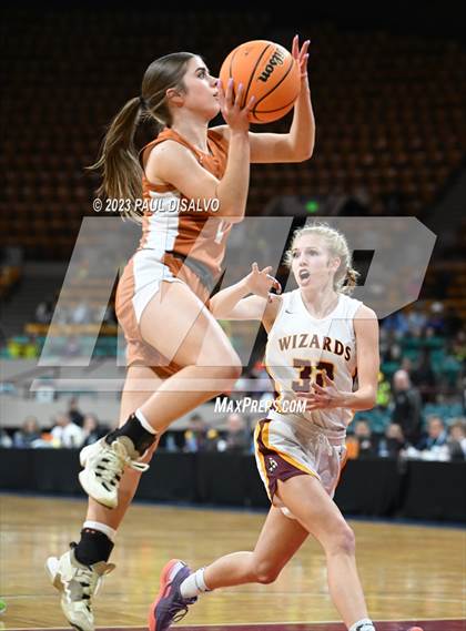 Thumbnail 1 in Windsor vs. Mead (CHSAA 5A Great 8 ) photogallery.