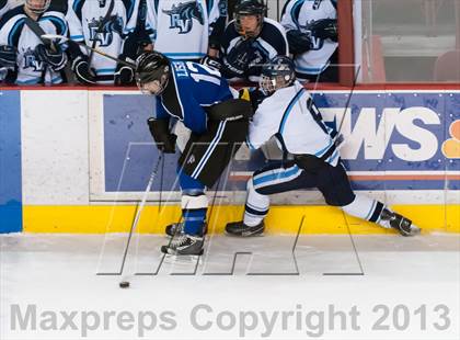Thumbnail 3 in Ralston Valley vs. Resurrection Christian (CHSAA Semifinal) photogallery.