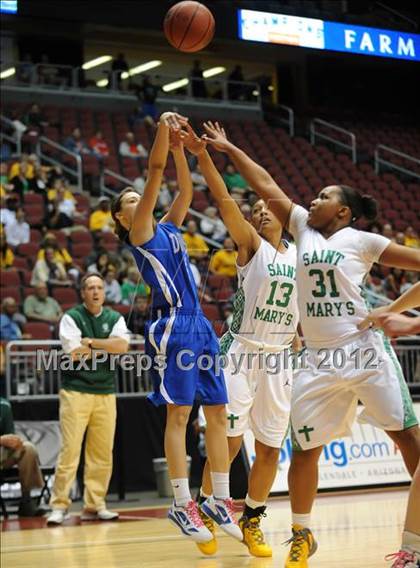 Thumbnail 2 in St. Mary's vs. Dobson (AIA D1 Semifinals) photogallery.