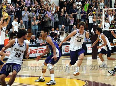 Thumbnail 2 in Valencia vs Santa Barbara (CIF SS D2 Final) photogallery.
