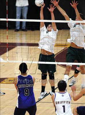 Thumbnail 3 in Valencia vs Santa Barbara (CIF SS D2 Final) photogallery.