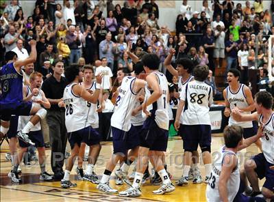 Thumbnail 3 in Valencia vs Santa Barbara (CIF SS D2 Final) photogallery.