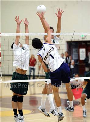 Thumbnail 2 in Valencia vs Santa Barbara (CIF SS D2 Final) photogallery.