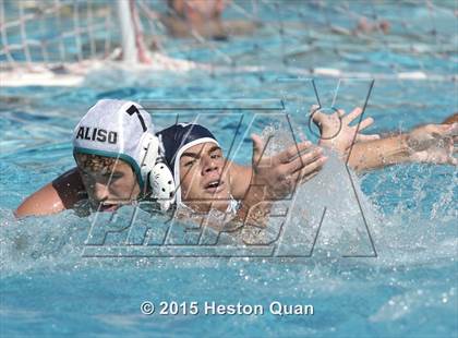 Thumbnail 3 in Aliso Niguel vs Yorba Linda (Villa Park Classic) photogallery.