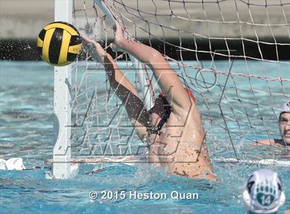 Thumbnail 2 in Aliso Niguel vs Yorba Linda (Villa Park Classic) photogallery.