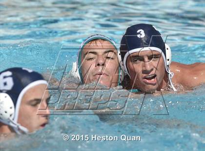Thumbnail 2 in Aliso Niguel vs Yorba Linda (Villa Park Classic) photogallery.