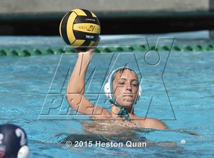 Thumbnail 2 in Aliso Niguel vs Yorba Linda (Villa Park Classic) photogallery.