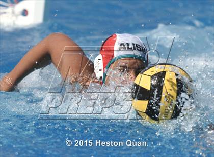 Thumbnail 1 in Aliso Niguel vs Yorba Linda (Villa Park Classic) photogallery.