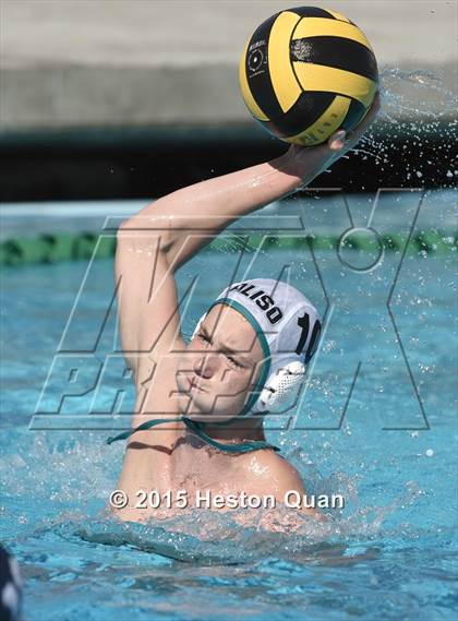 Thumbnail 1 in Aliso Niguel vs Yorba Linda (Villa Park Classic) photogallery.