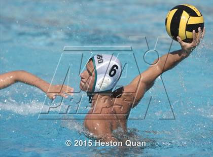Thumbnail 3 in Aliso Niguel vs Yorba Linda (Villa Park Classic) photogallery.