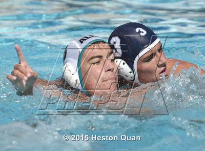 Thumbnail 3 in Aliso Niguel vs Yorba Linda (Villa Park Classic) photogallery.