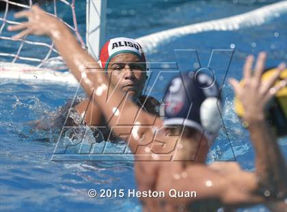 Thumbnail 1 in Aliso Niguel vs Yorba Linda (Villa Park Classic) photogallery.
