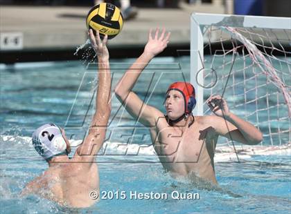 Thumbnail 2 in Aliso Niguel vs Yorba Linda (Villa Park Classic) photogallery.