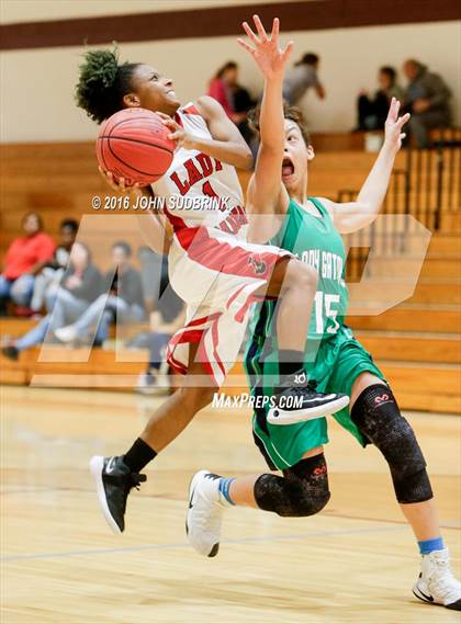 Thumbnail 2 in Jacksonville vs. Spring Creek photogallery.